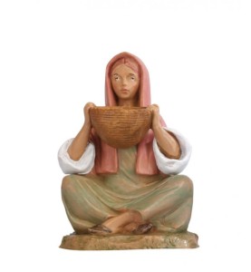 (12/140) Kobieta siedząca z koszykiem- do figur o wys. 12cm