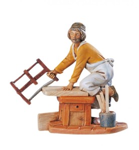 (12/274) Stolarz z piłą – do figur o wys. 12cm