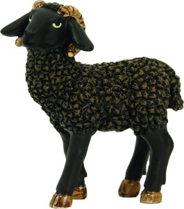 (T086-9) Czarny Baran- 3,9cm wysoki/ do figur o wysokości 7-9cm