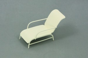 (G1047-W) Leżak ogrodowy, biały - 7,0cm wysoki