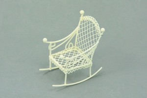 (G1048-1) Fotel bujany, biały - 4,5cm wysoki