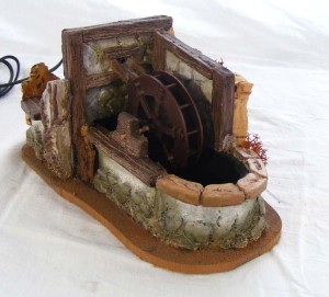 (27/174) Koło wodne/ młyn z pompą na wodę, 14cm wys.