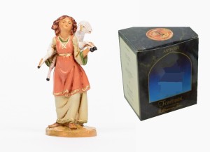 (12/702) Pasterka z owcą na ramionach - do figur o wys. 12cm FIGURA LIMITOWANA 2020