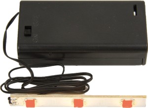 (X076R) Czerwony, 3-diodowy pasek LED z uchwytem na baterie 2xAA