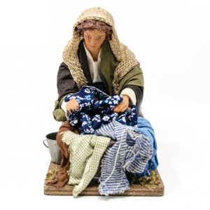 (HMLA) RUCHOMA FIGURA DO SZOPKI - Kobieta pierze pranie, do figur o wysokości 30cm