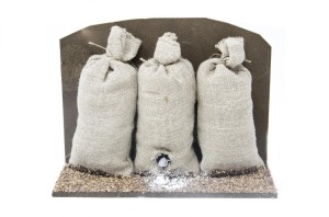 (ARM1) RUCHOMA FIGURA DO SZOPKI- Worki mąkę z myszką, do figur o wysokości 30cm