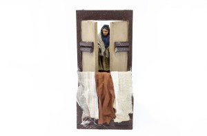 (TMDF) RUCHOMA FIGURA DO SZOPKI- Kobieta na balkonie, do figur o wysokości 12cm