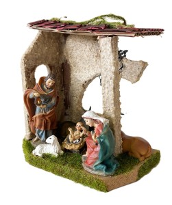 (S252) Szopka Bożonarodzeniowa z figurkami- 16,5cm wysoka