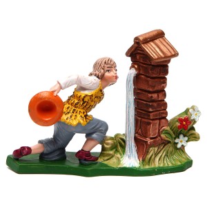 (11148-28) Chłopiec przy fontannie z dzbanem – do figur o wysokości 12cm