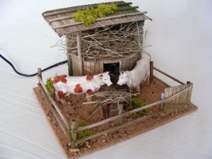 (46/204) Krowy w zagrodzie, figura ruchoma, 220V