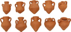 (Z469-1) Zestaw z dzbankami z gliny (średnie), do 2,7cm wysokie