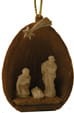(K400) Św. Rodzina w skorupce orzecha włoskiego, 4,5cm wysoka