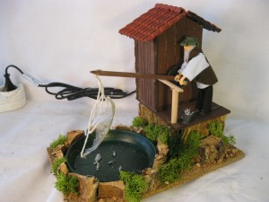 (29/042) Wędkarz łowi z siatką, figura ruchoma, 220V